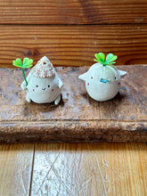 画像をギャラリービューアに読み込む, コッコラック〜しあわせを告げるニワトリマスコット