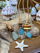 画像をギャラリービューアに読み込む, 妖精のアミュレット 〜 手作りシーグラスペンダント | 天然木材&レザー | 海の癒しのお守り | ナチュラルボーホースタイルジュエリー