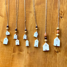 画像をギャラリービューアに読み込む, 北欧風シンプルなお家のネックレス